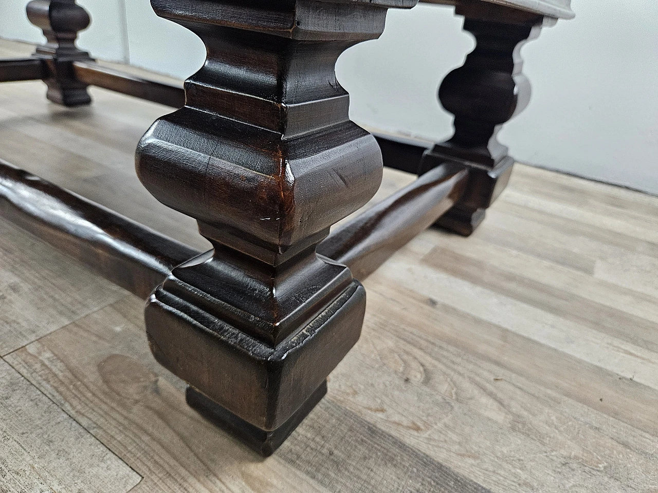 Coffee table in American walnut, 1980s 19