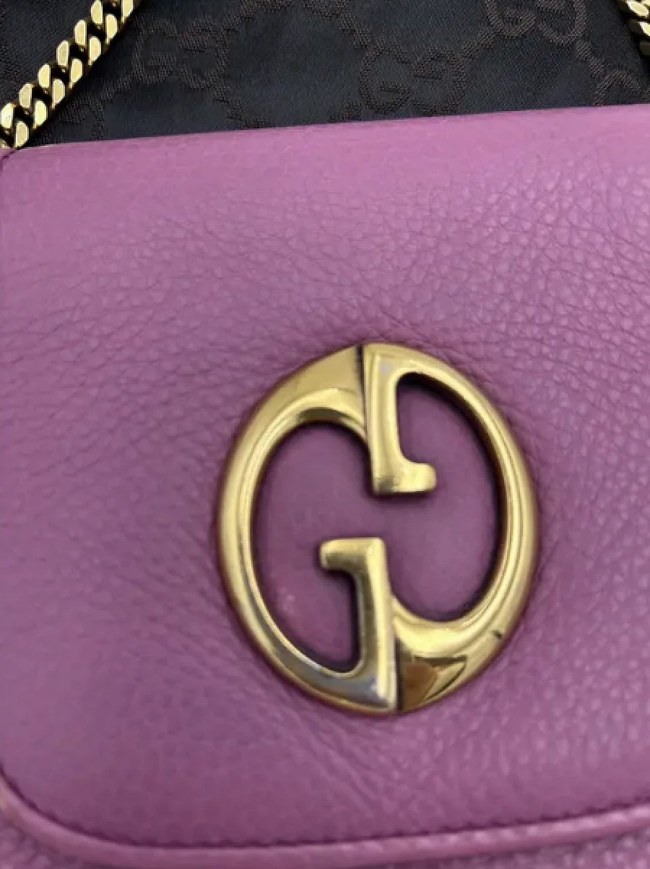 Pink leather shoulder bag by Gucci, 2000s 2