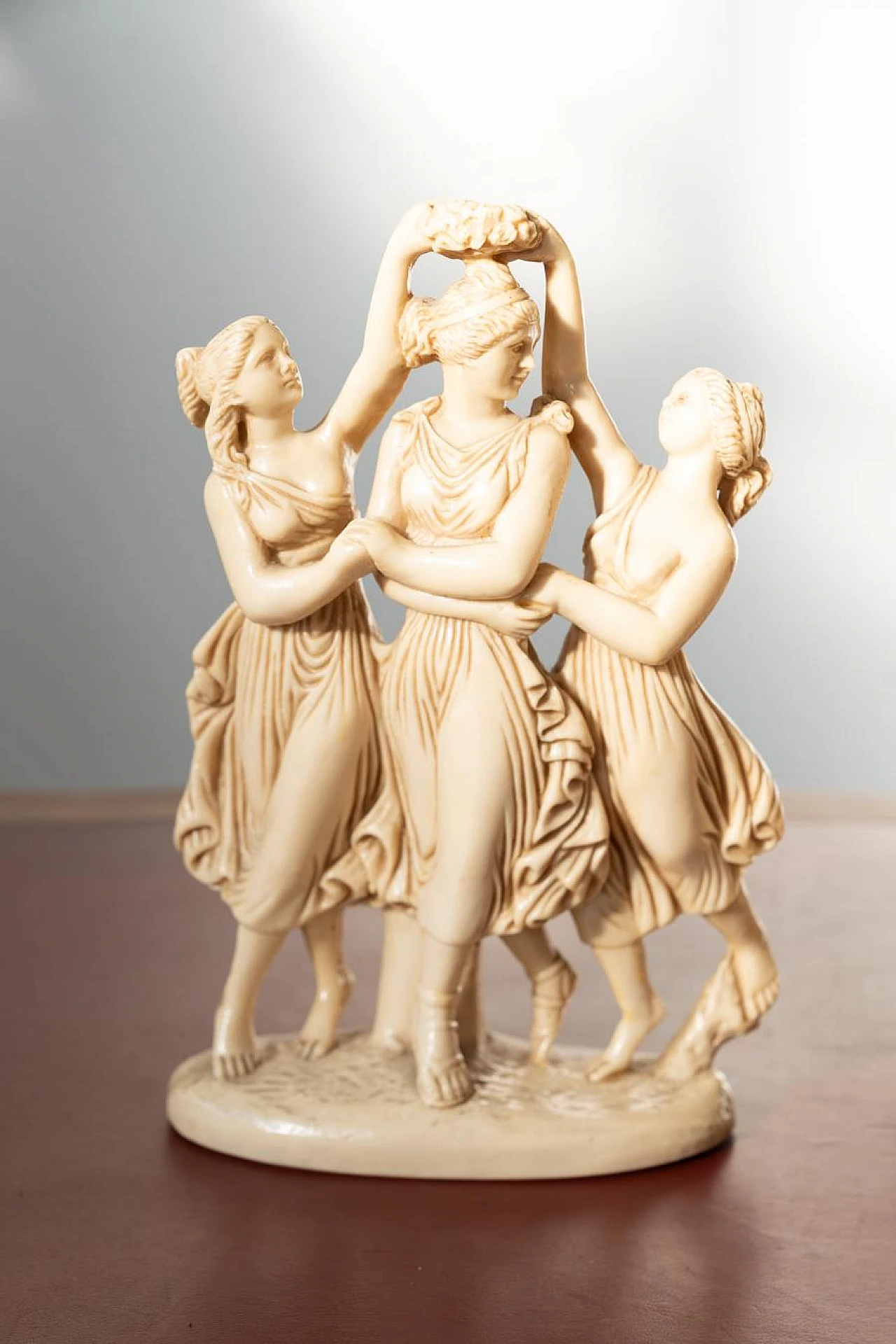 Pair of classical art figures in resin imitation Ivory, 1970s 3