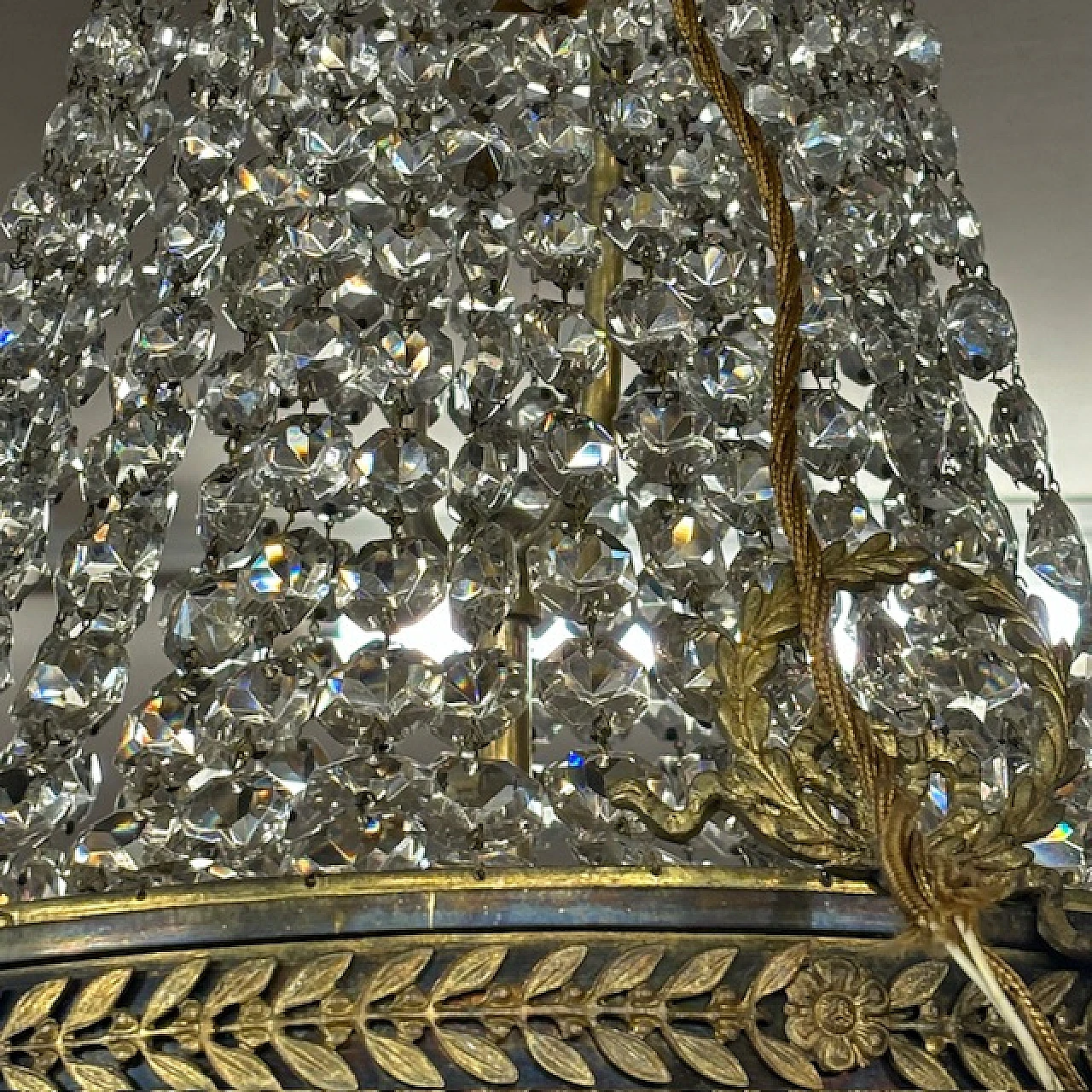 Hot air balloon chandelier in bronze and crystal, late 19th century 10