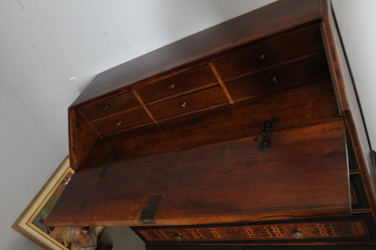 Ancient Lombard flap desk chest in inlaid wood, 17th century 6