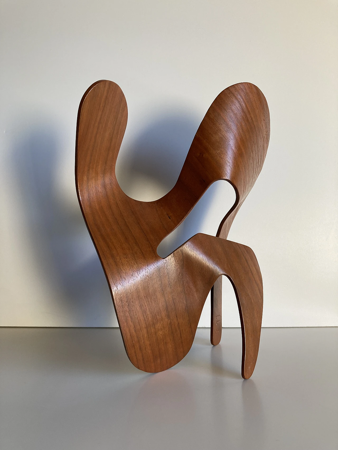 Mrs. Charles Eames_ The shadow does not bend, walnut plywood sculpture 44