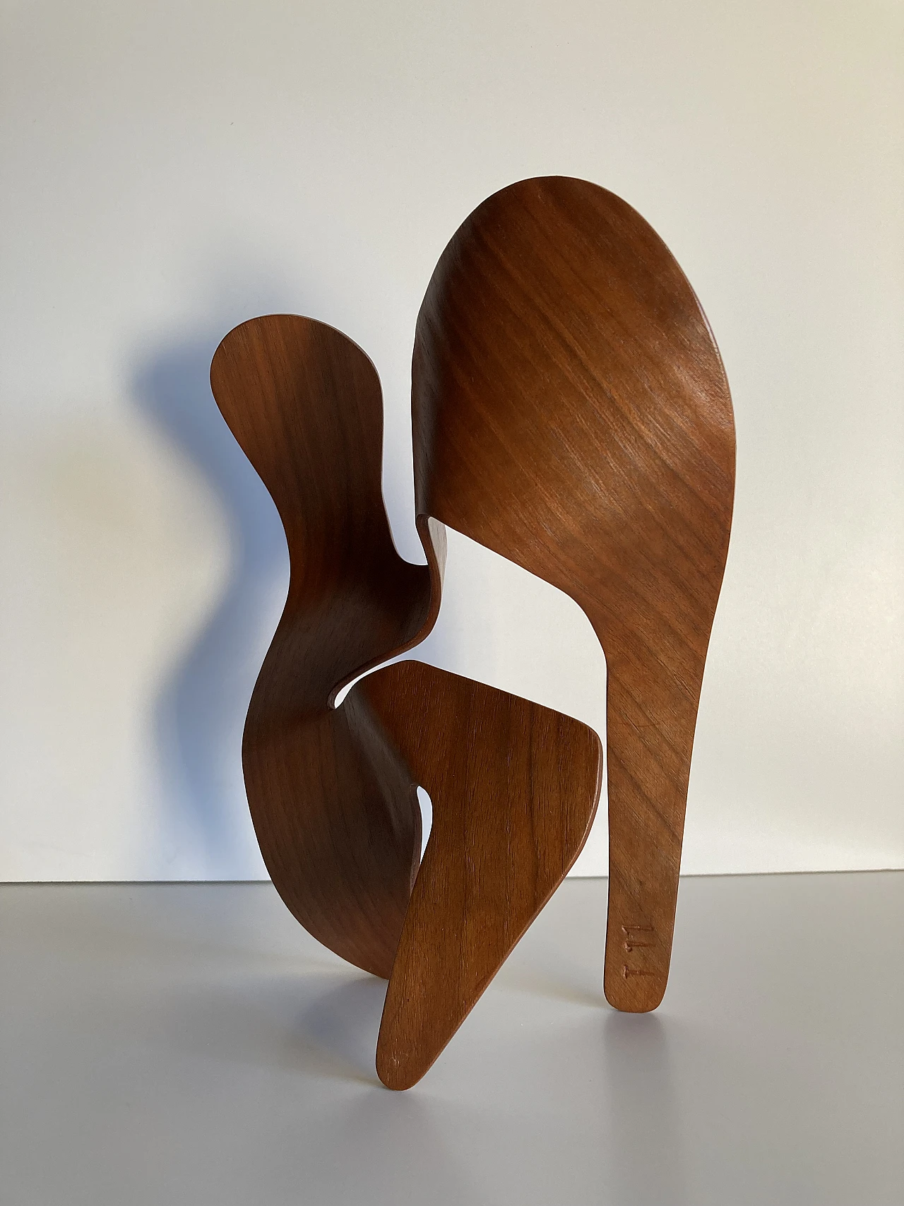 Mrs. Charles Eames_ The shadow does not bend, walnut plywood sculpture 45