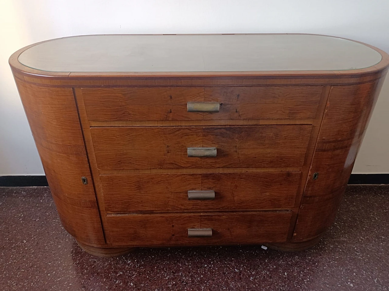 Art deco chest of drawers 1