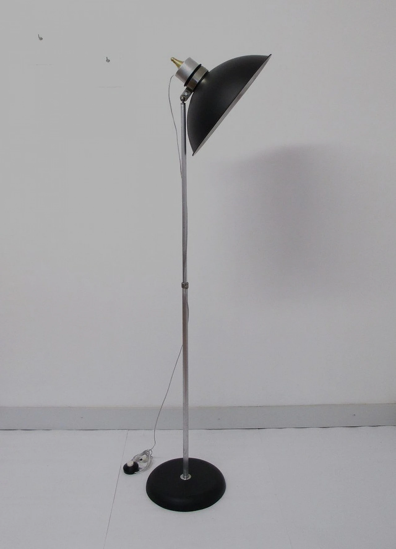 Aluminium telescopic design floor lamp, 1960s 3