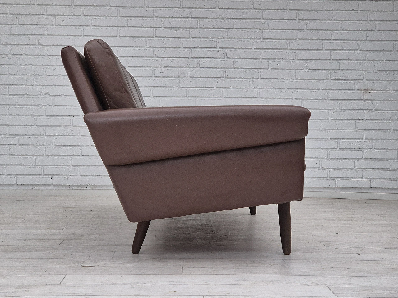 Danish 3-seater brown leather sofa, 1970s 3