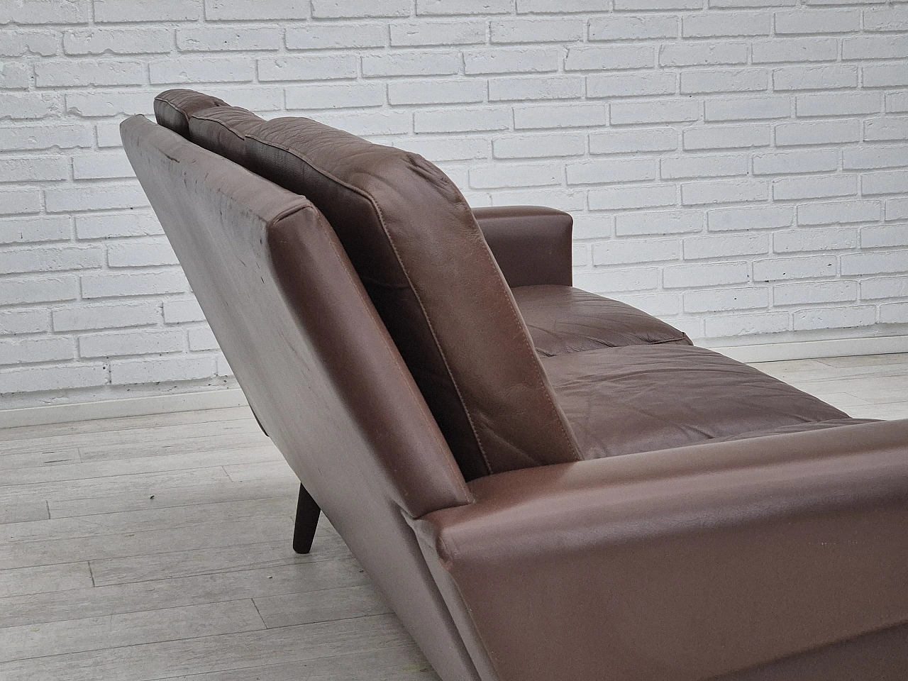 Danish 3-seater brown leather sofa, 1970s 9