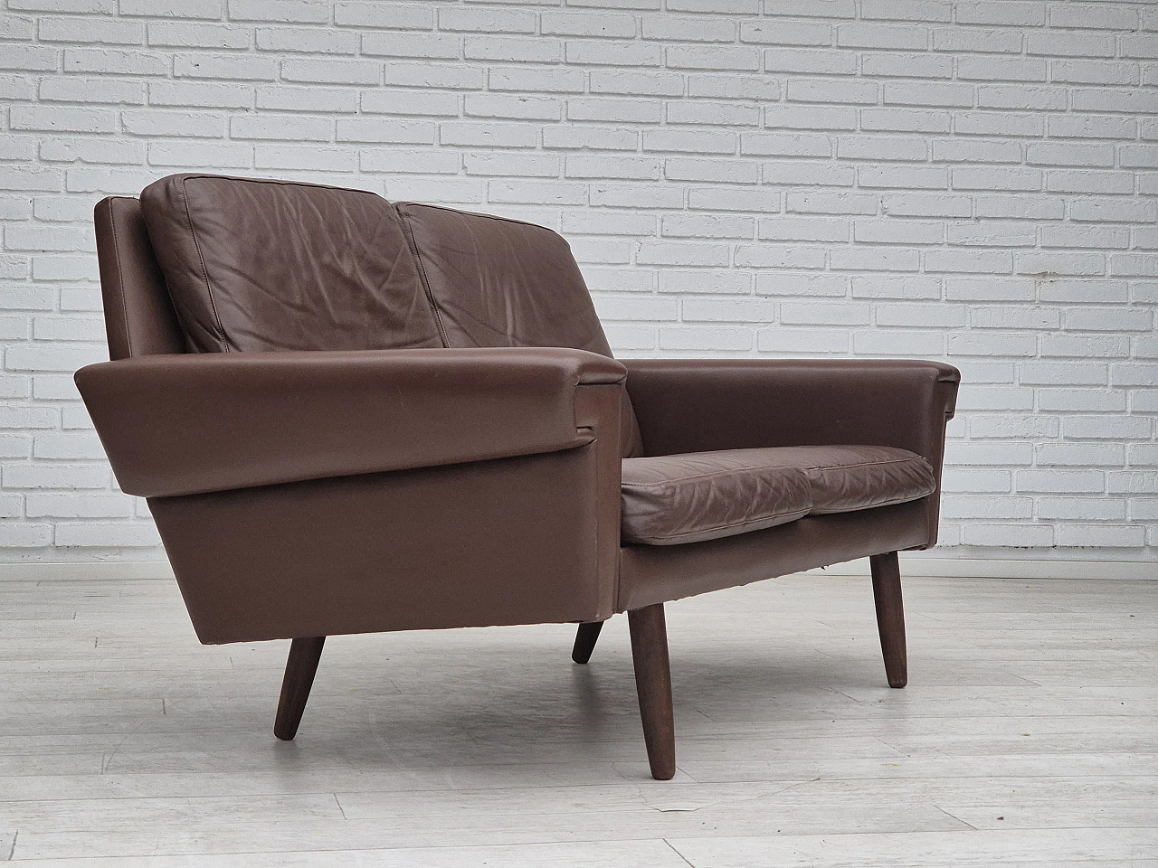 Danish 2-seater brown leather sofa, 1970s 1