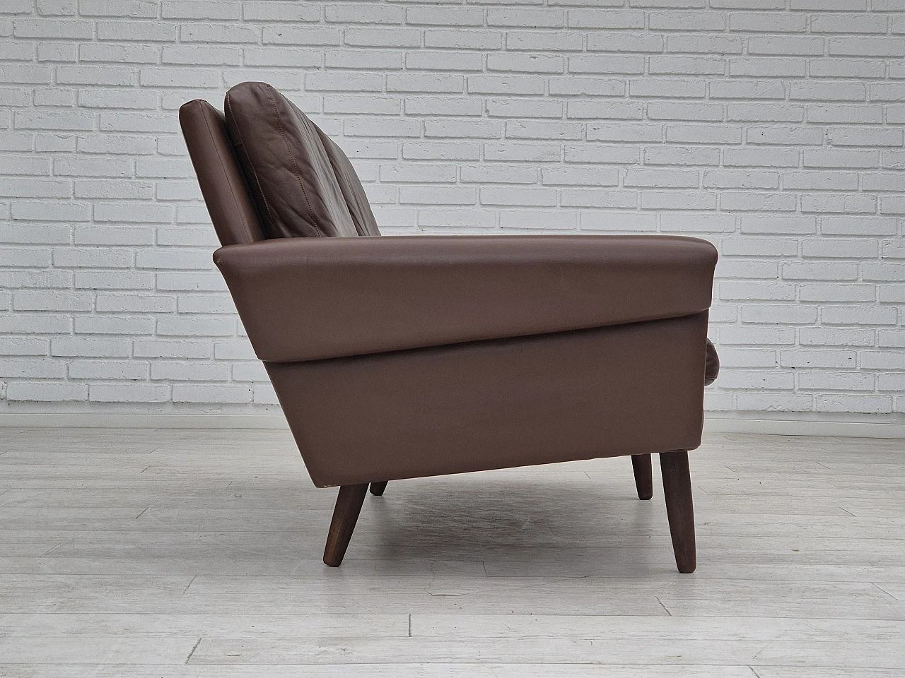 Danish 2-seater brown leather sofa, 1970s 9