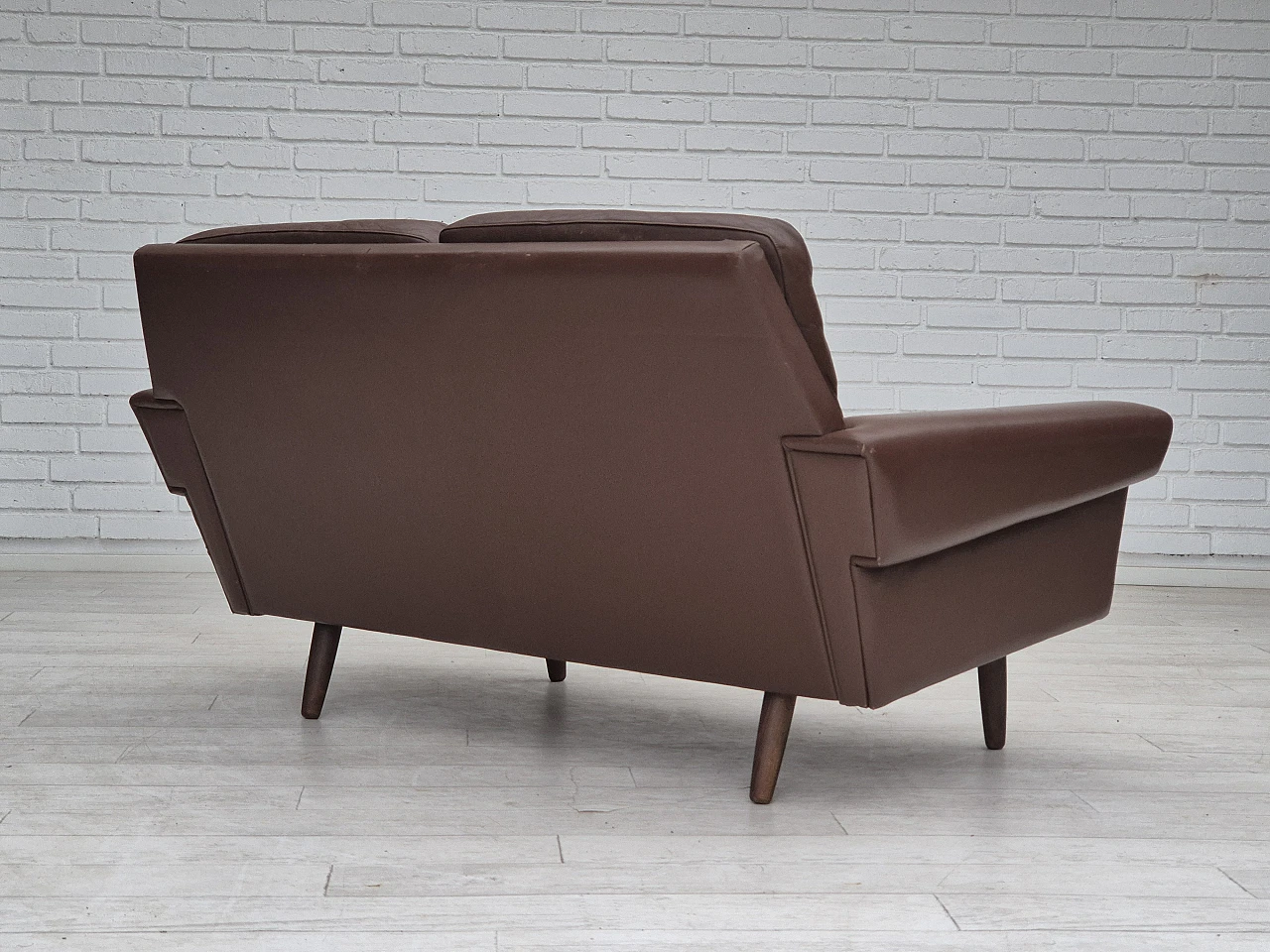 Danish 2-seater brown leather sofa, 1970s 11