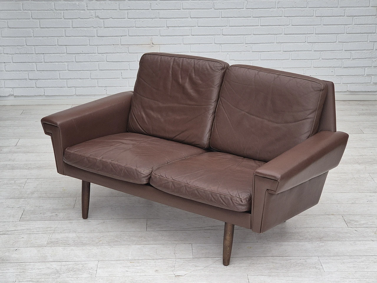 Danish 2-seater brown leather sofa, 1970s 16