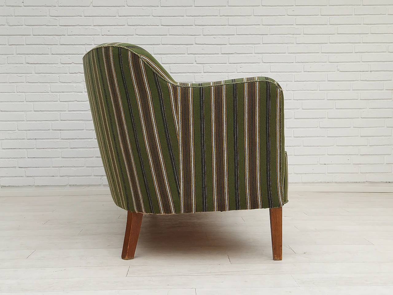 Danish curved 2-seater sofa, 1960s 7