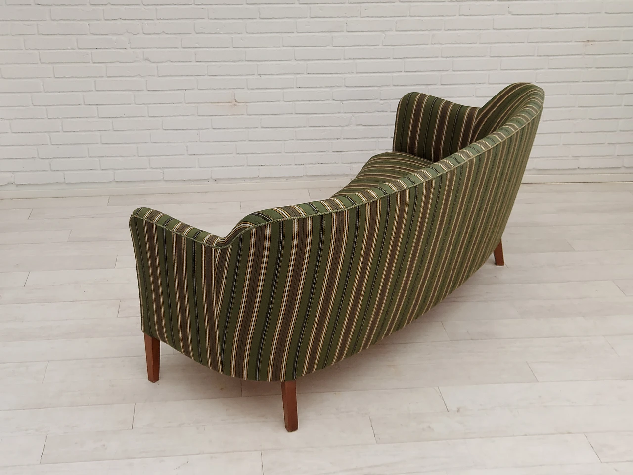 Danish curved 2-seater sofa, 1960s 10