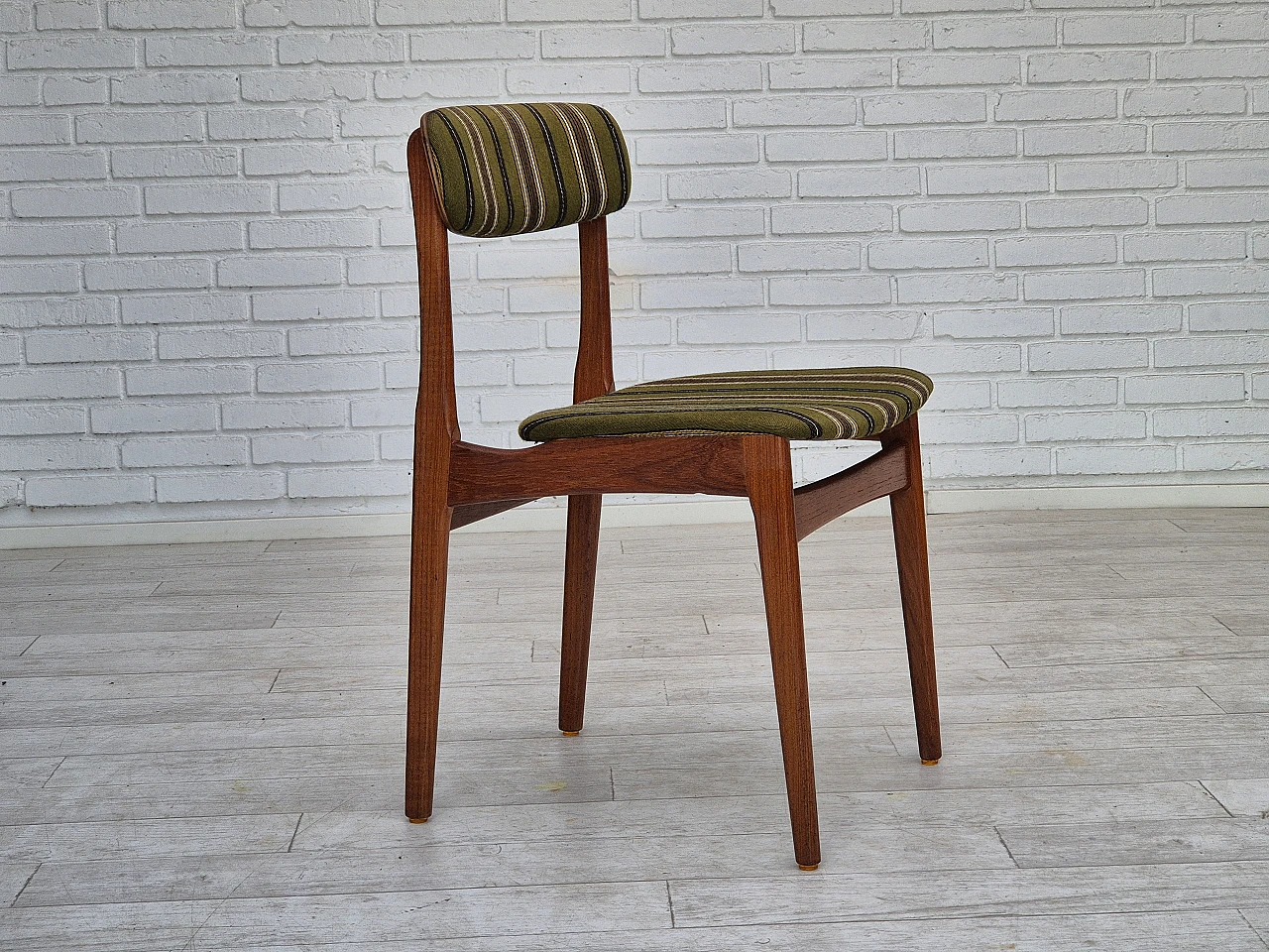 4 Danish teak chairs, 1960s 2