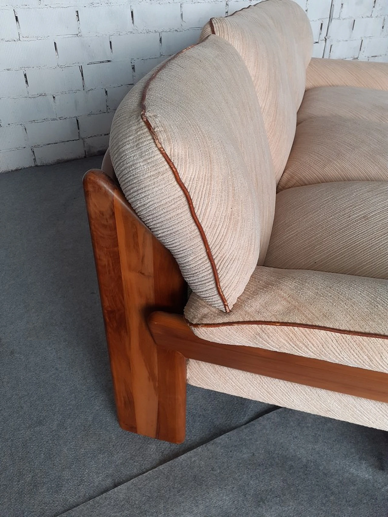 Sapporo sofa by Mobilgirgi, 70s 9