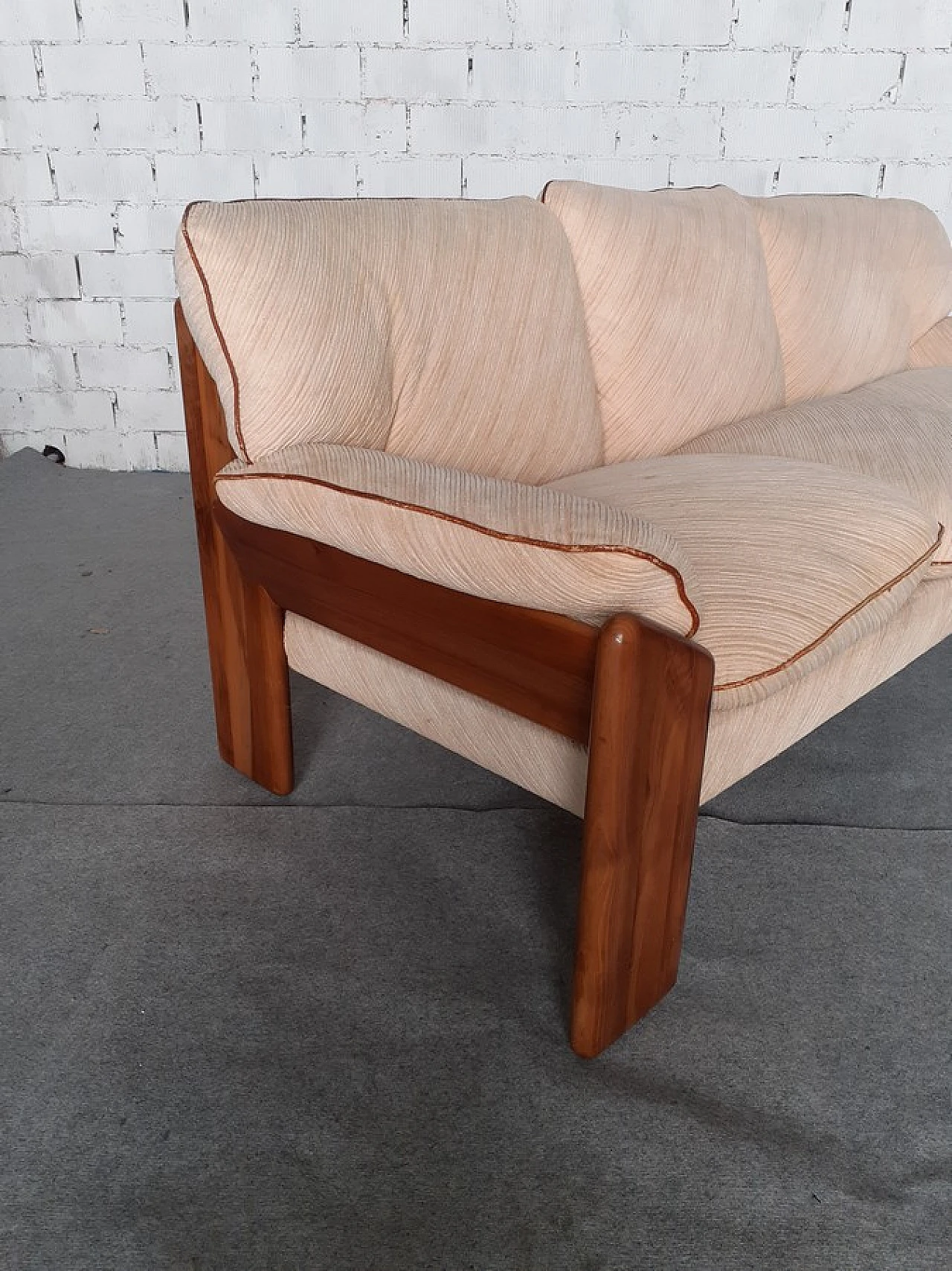 Sapporo sofa by Mobilgirgi, 70s 11