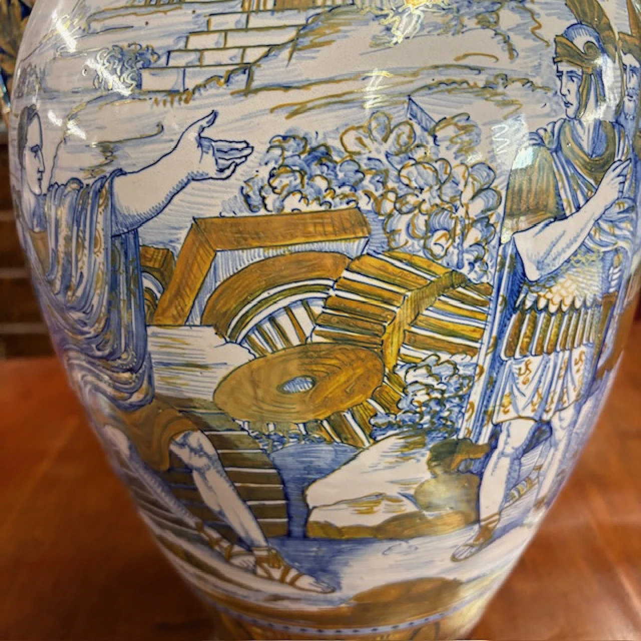 Art Decò maiolica vase Gualdo Tadino with classic fugures, 1940s 4