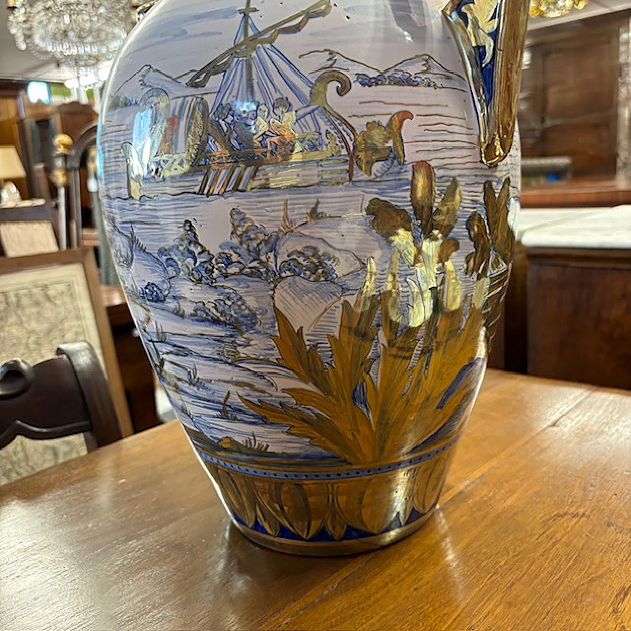 Art Decò maiolica vase Gualdo Tadino with classic fugures, 1940s 13