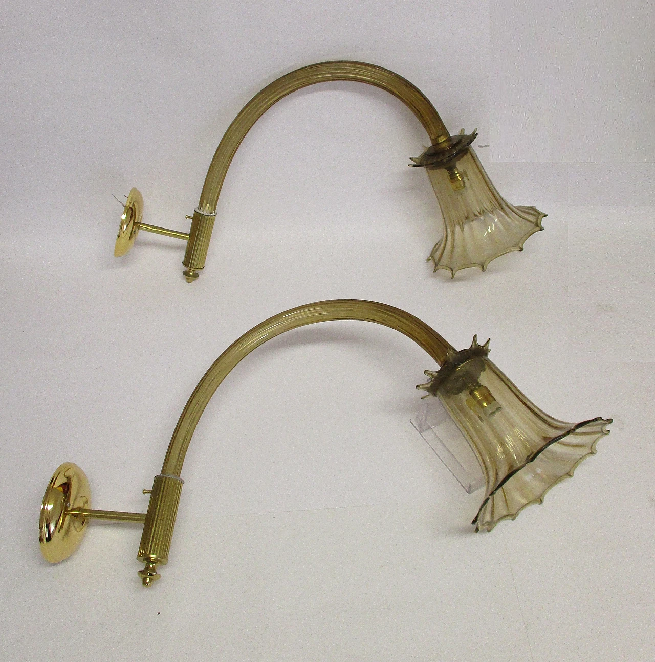 Pair of Barovier & Toso murano glass wall sconces, 1930s 2