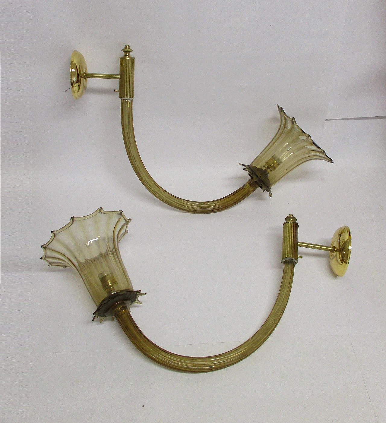 Pair of Barovier & Toso murano glass wall sconces, 1930s 5