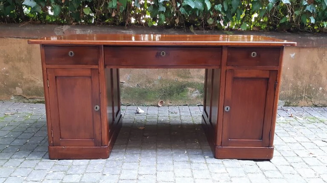 Emilian walnut and cherry desk, 19th century 9