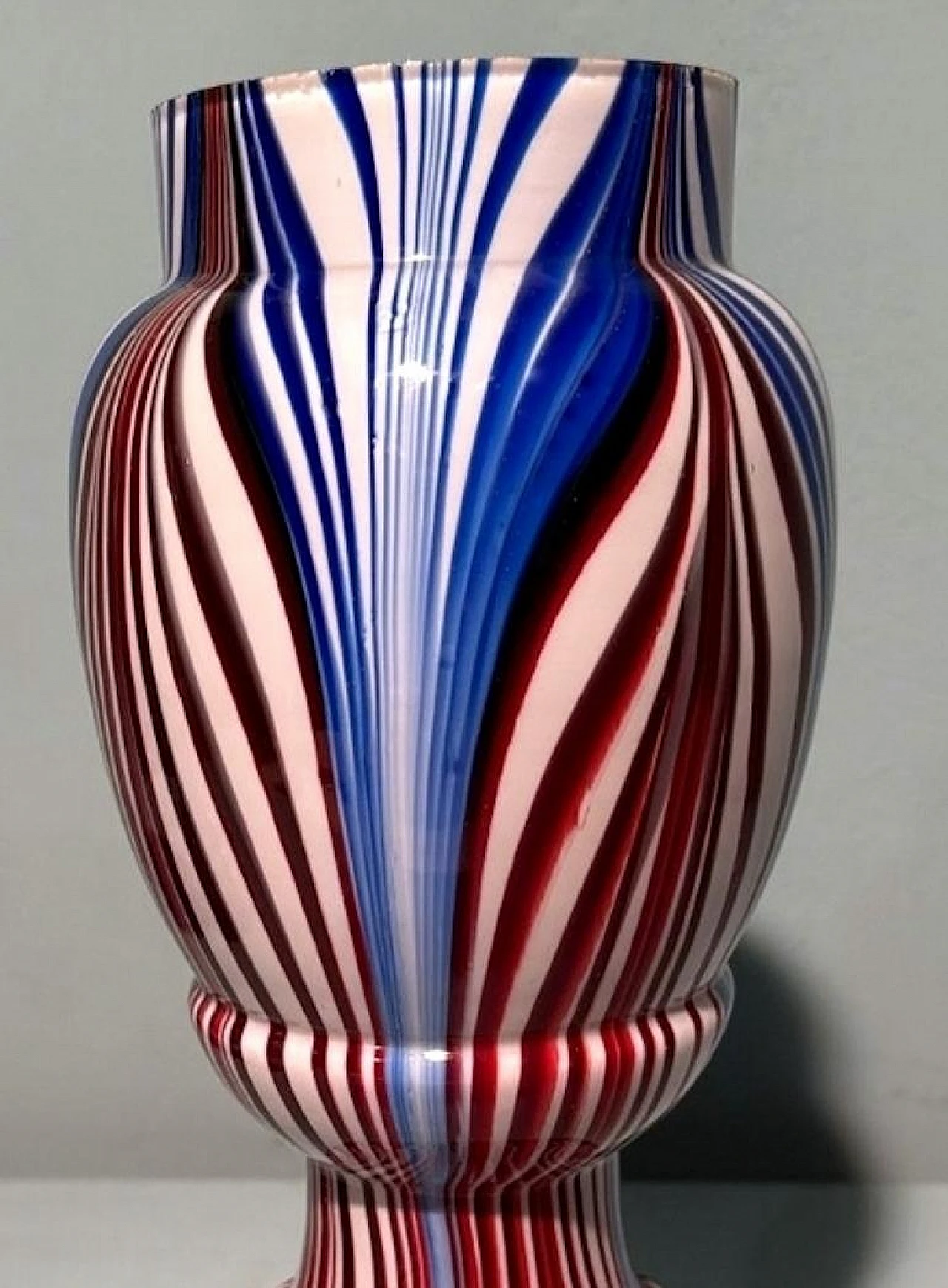 Pair of French coloured opaline glass vases, late 19th century 12