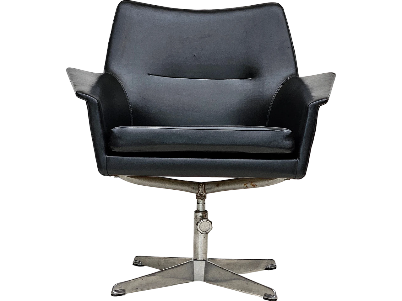 Scandinavian swivel chair, 1960s 17