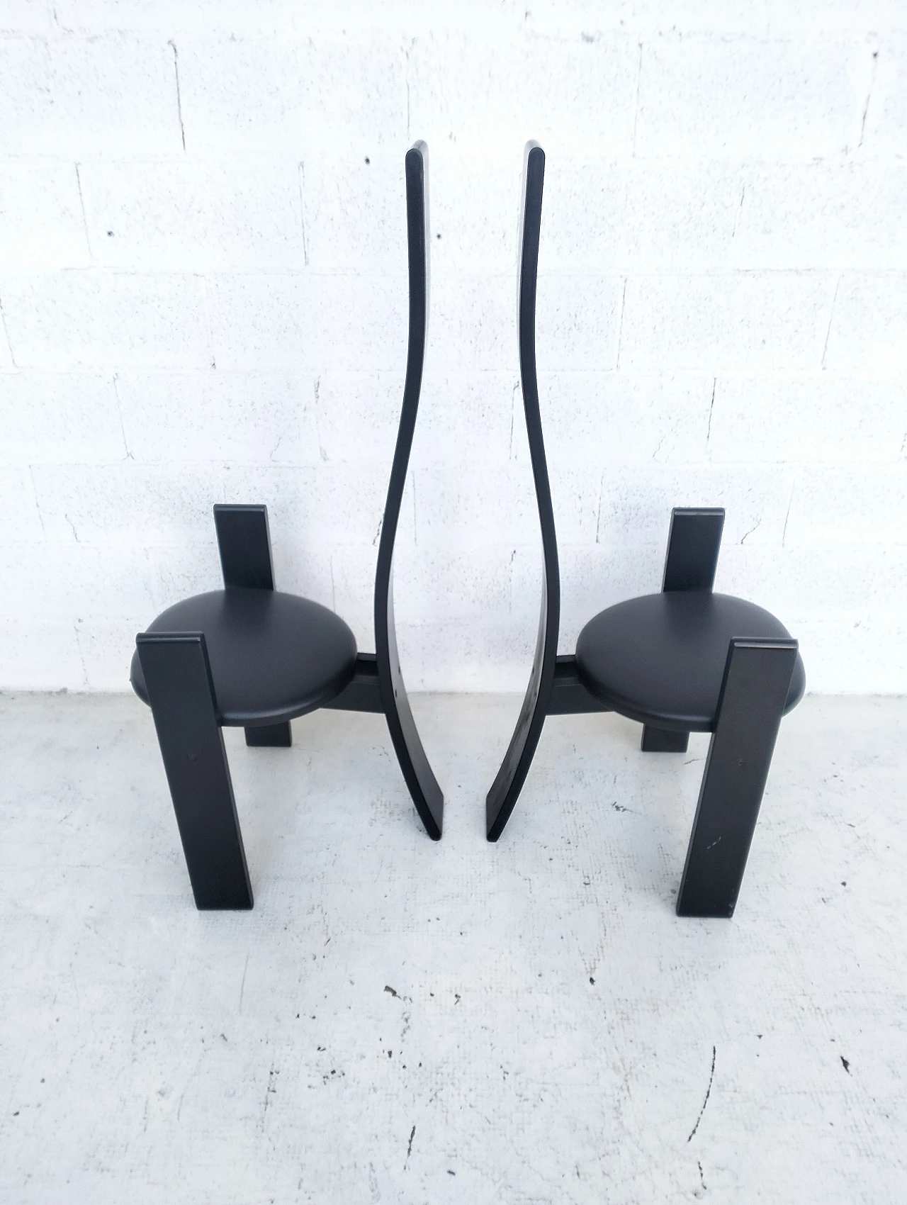 Pair of Golem chair by Vico Magistretti for Poggi, 1970s 14