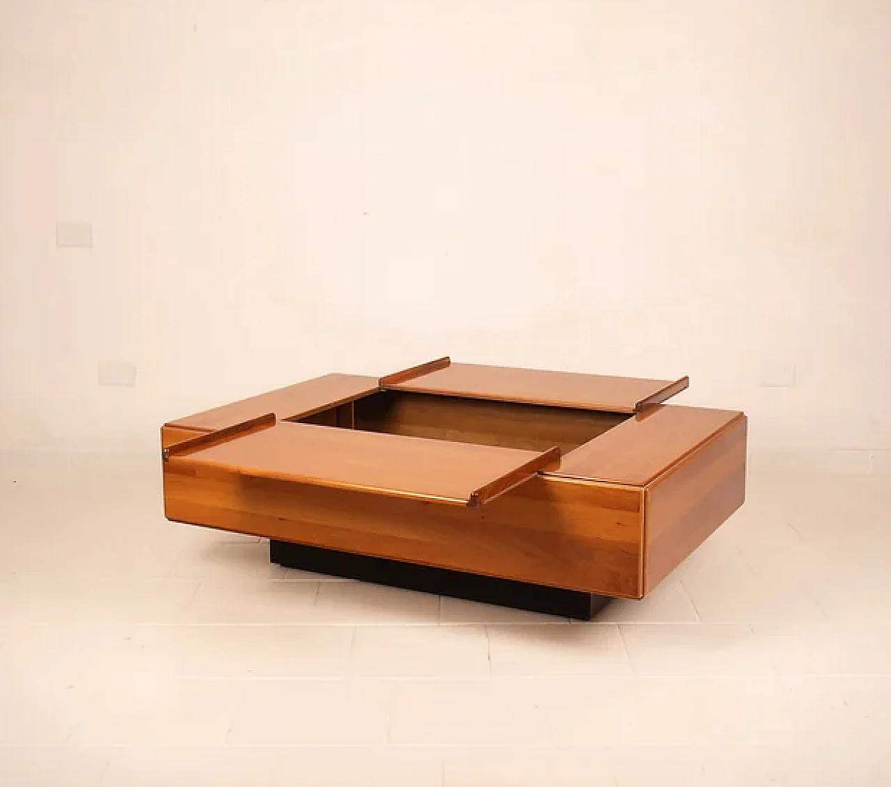 Torcello coffee table by Afra and Tobia Scarpa for Stildomus, 1970s 1