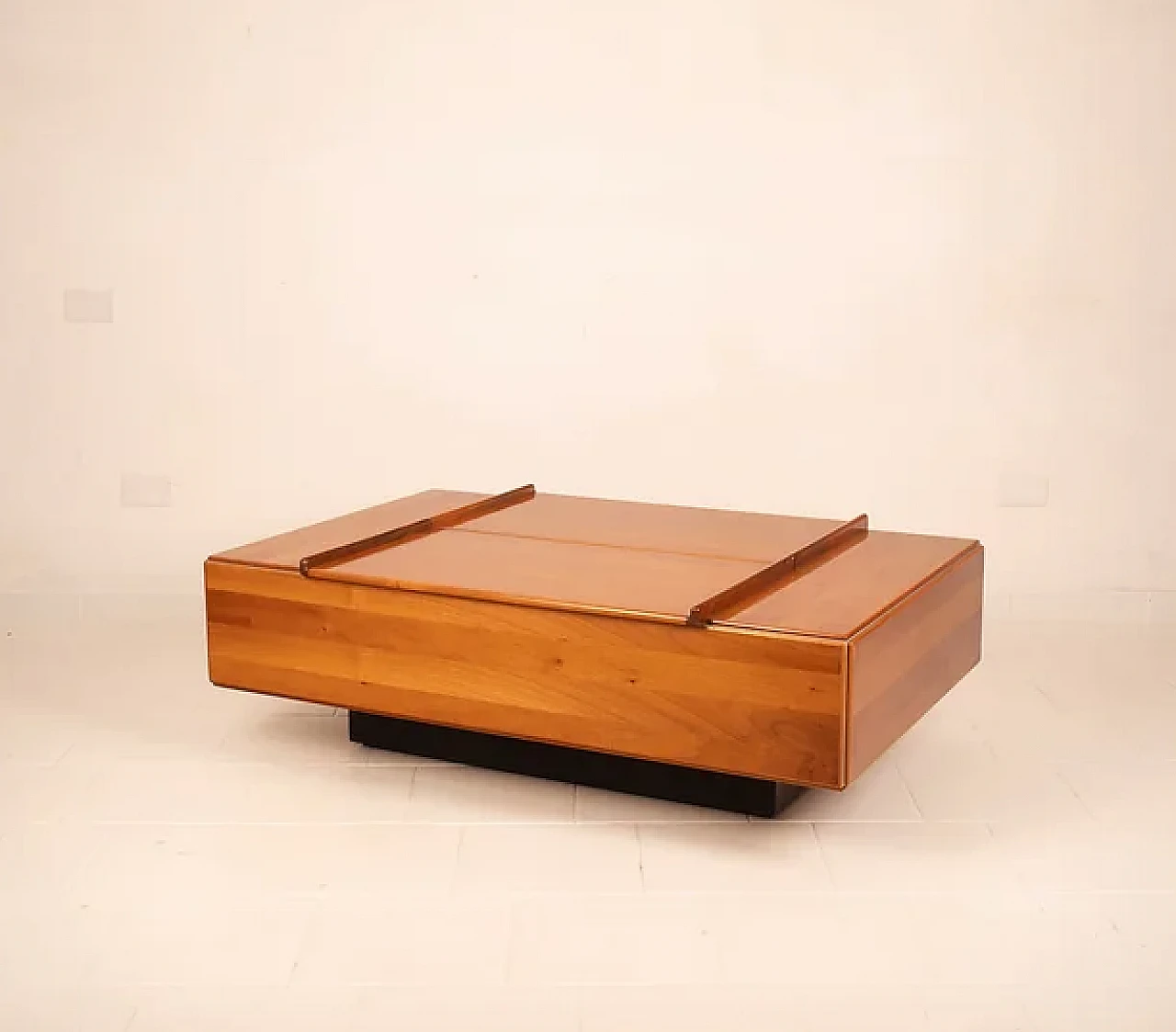 Torcello coffee table by Afra and Tobia Scarpa for Stildomus, 1970s 2