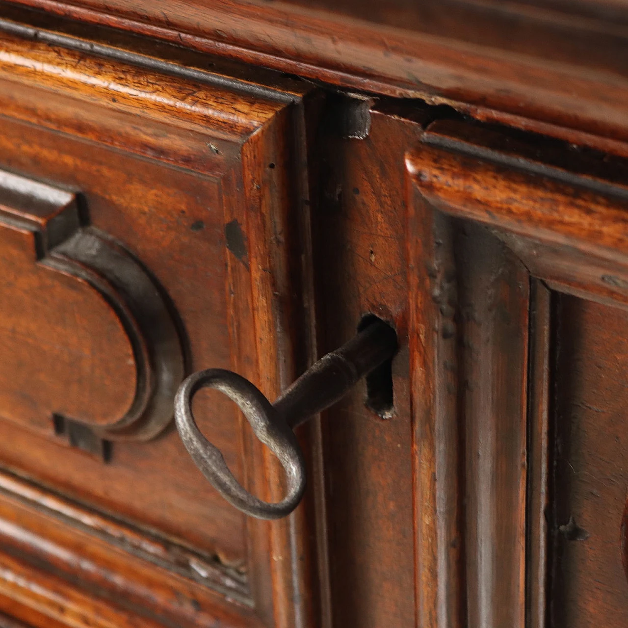 Antique Baroque Chest of Drawers Poplar Italy XVIII Century 7