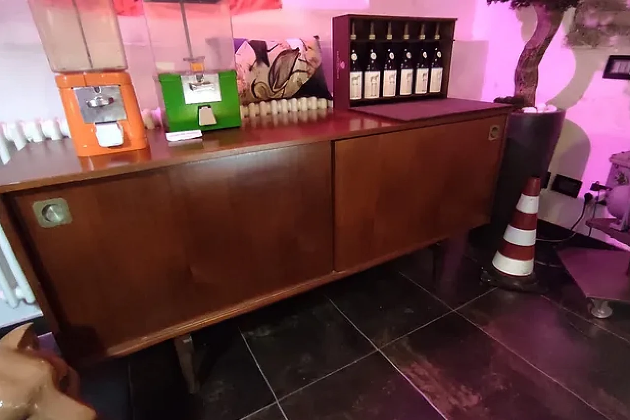 Cherry-coloured wooden sideboard, 1960s 2