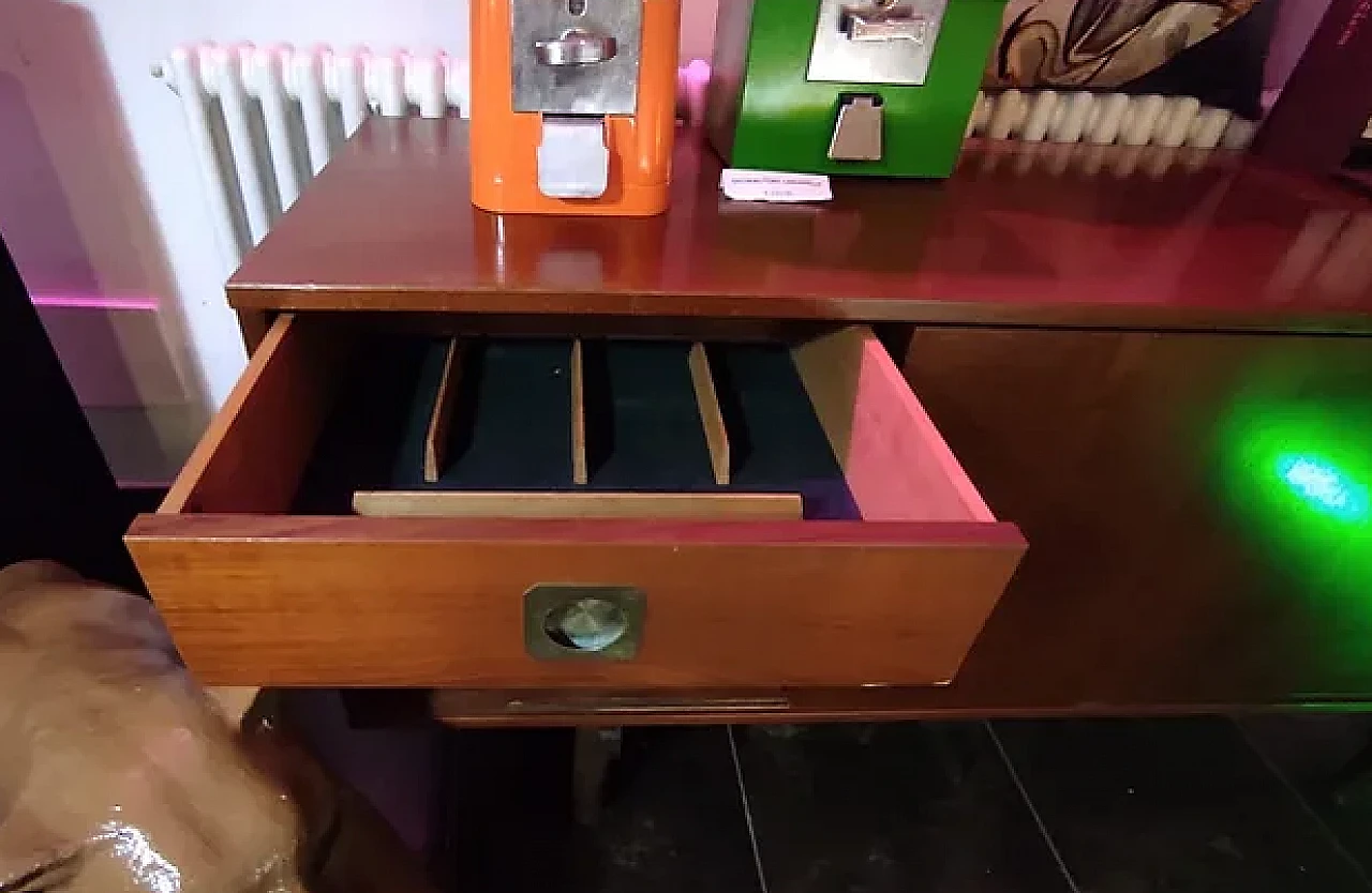 Cherry-coloured wooden sideboard, 1960s 7