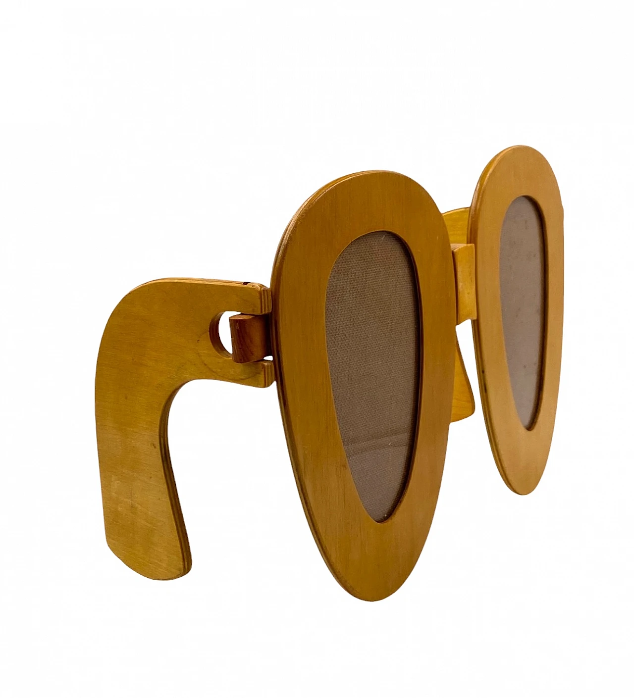 Wooden glasses shaped double photo frame, 1980 18