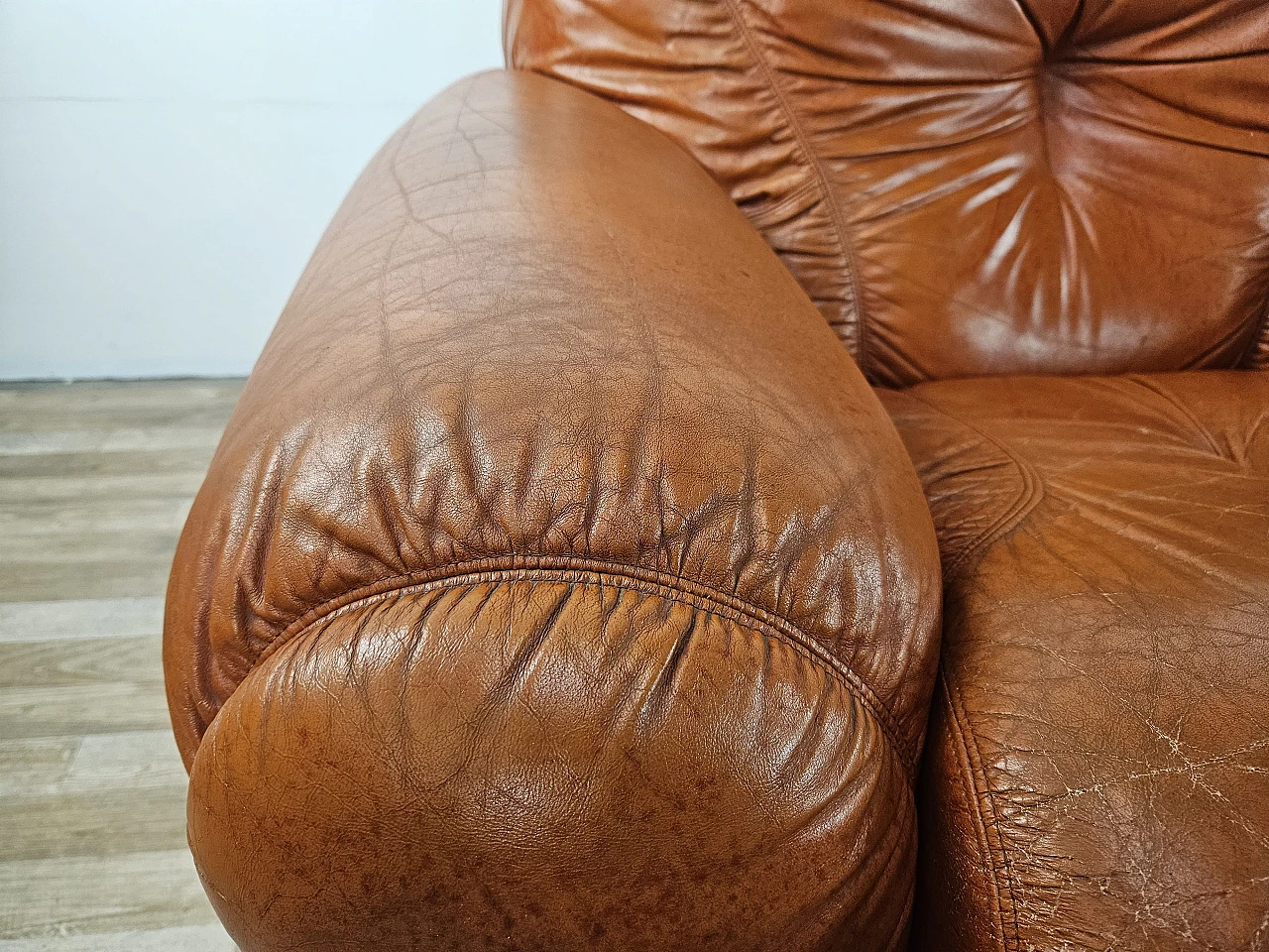 Club armchairs in leather, 70s 9