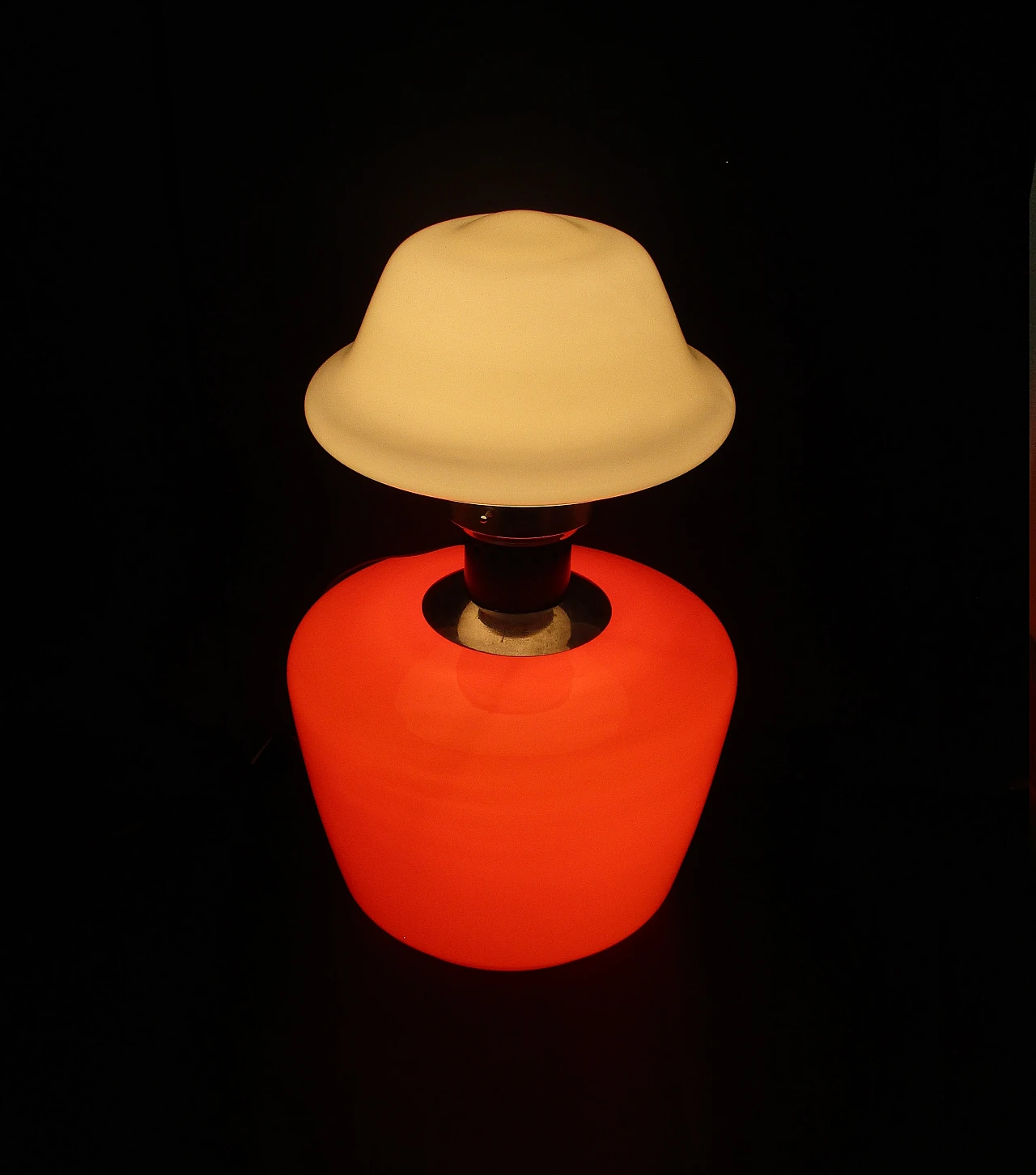 Lampada da tavolo attr. a Carlo Nason in vetro rosso, anni '70 5