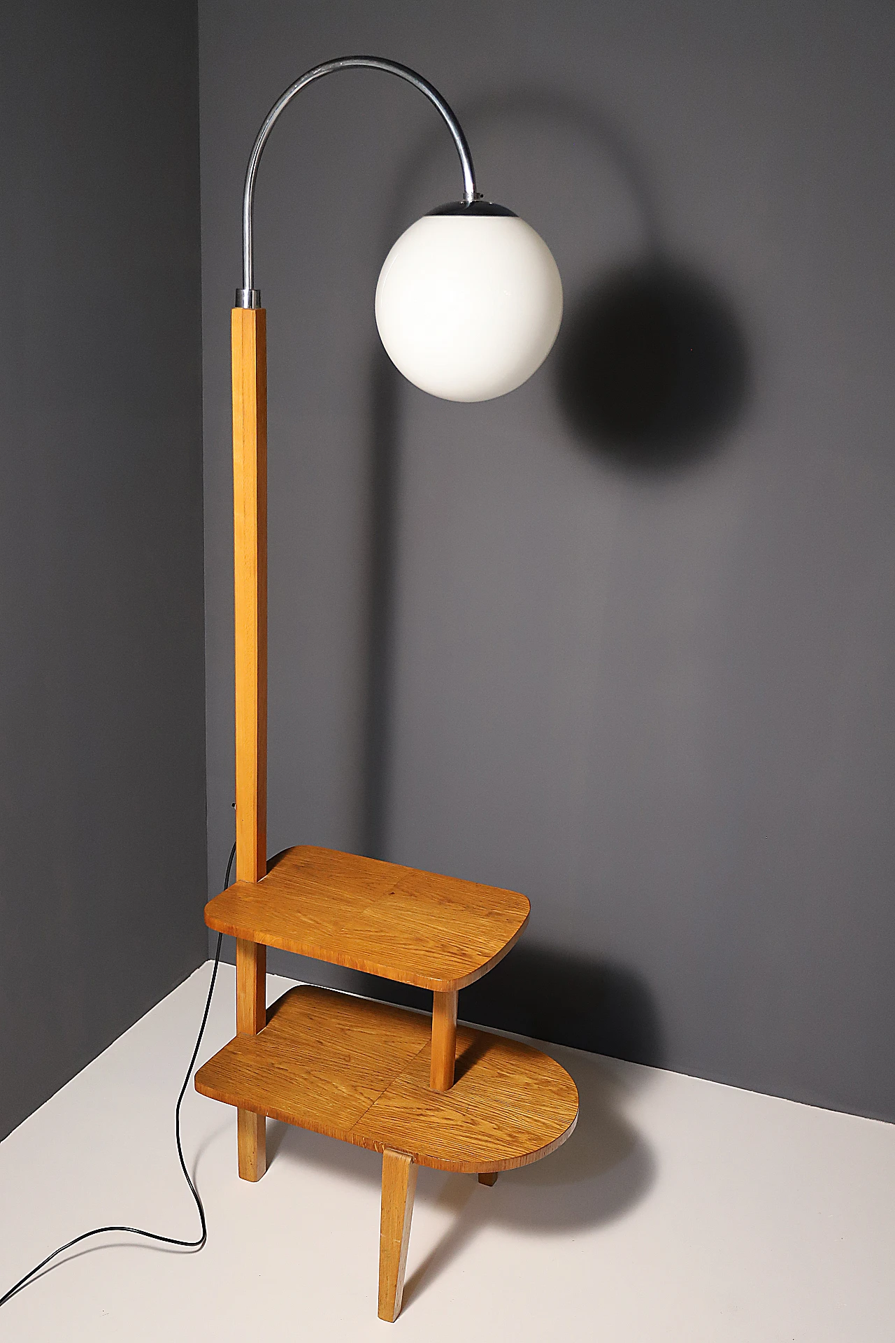 Lampada da terra di Thonet, anni '50 7