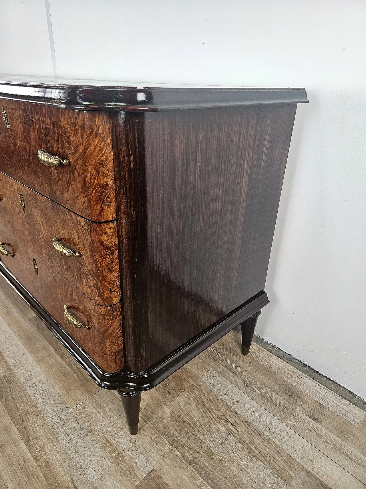 Credenza Art Decò in radica di mogano con intarsi in acero, anni '50 2