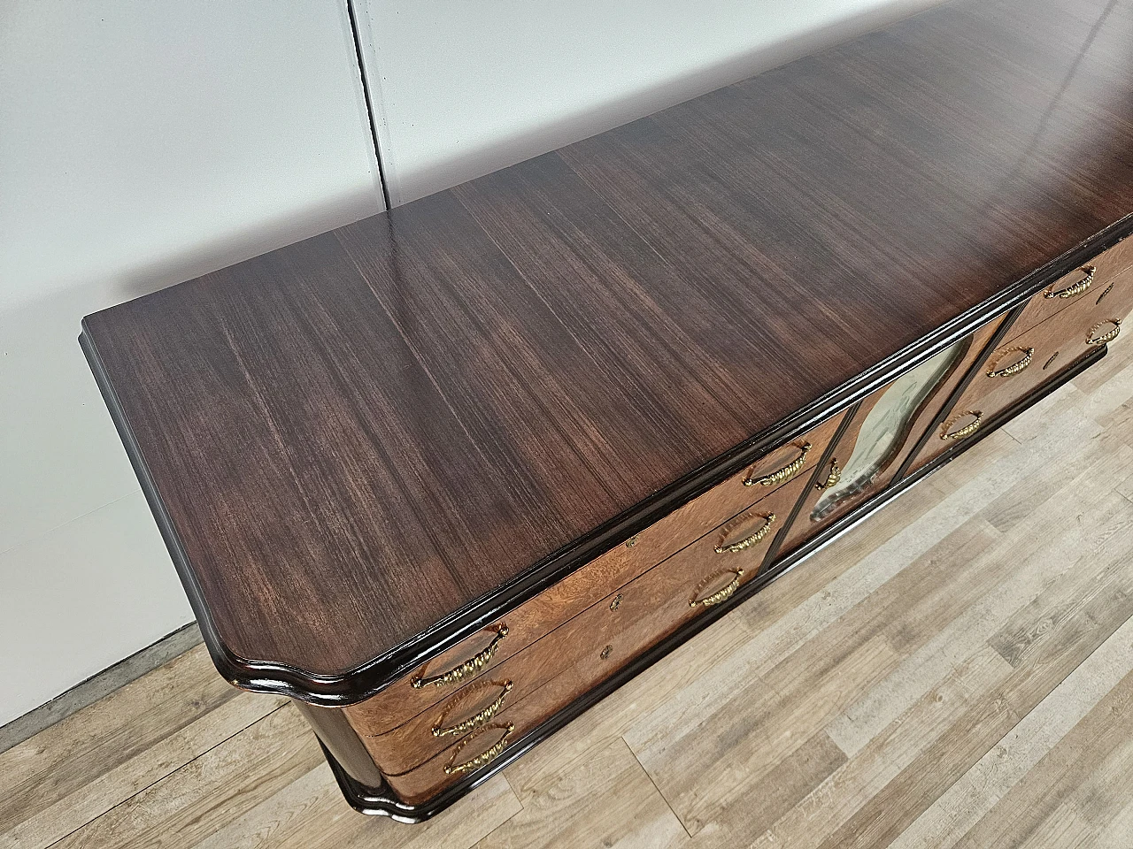 Credenza Art Decò in radica di mogano con intarsi in acero, anni '50 5