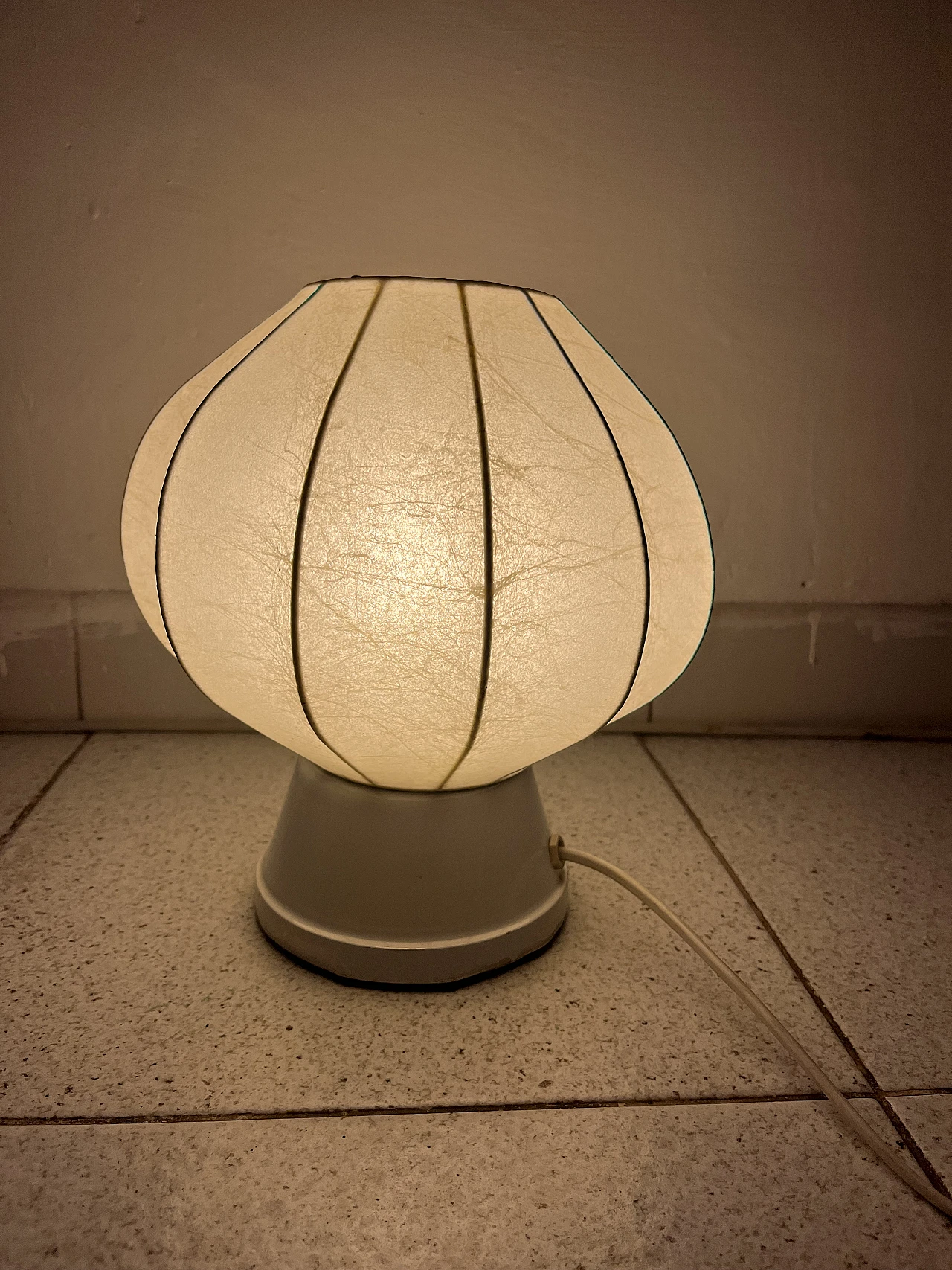 Cocoon lamp 2