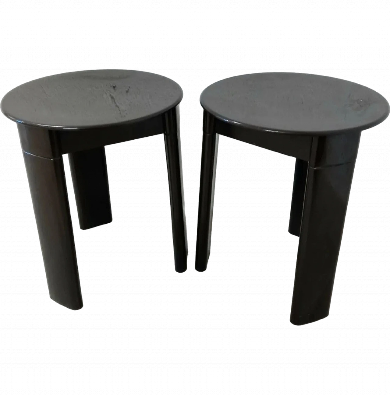 Pair of Gedy bathroom stools 9