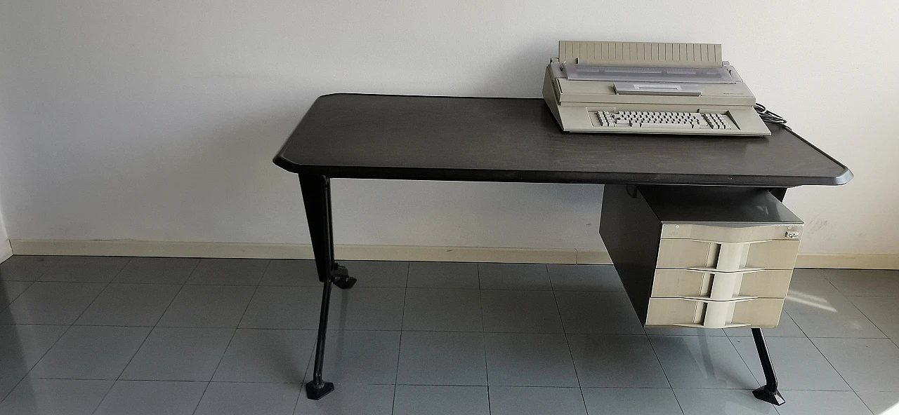 Arco desk by Studio BBPR for Olivetti, 1960s 3