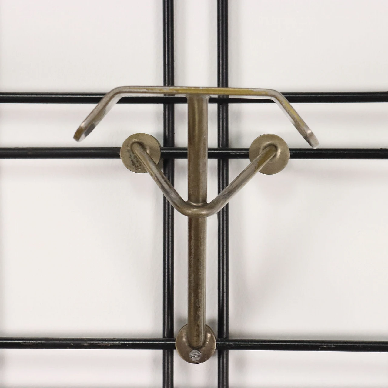 Coat stand in metal and brass, 1960s 4