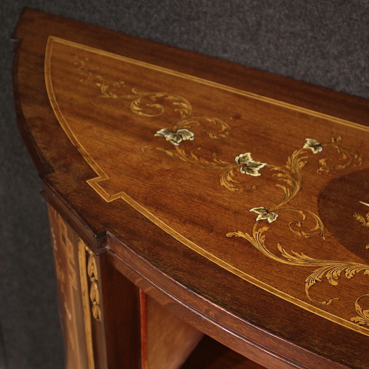 Elegante credenza intarsiata in stile Luigi XVI, '900 8