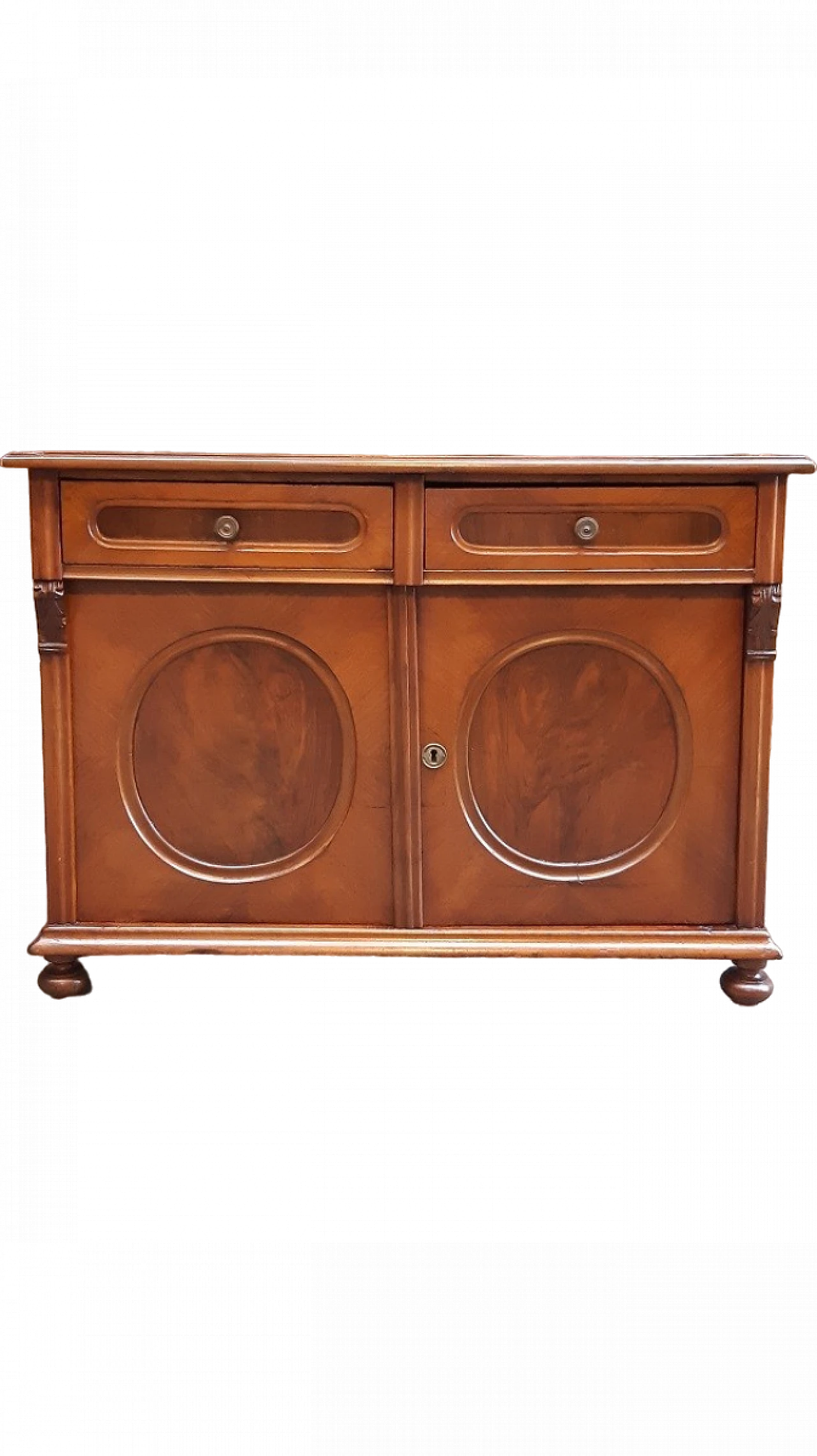 Walnut panelled sideboard, 19th century 10