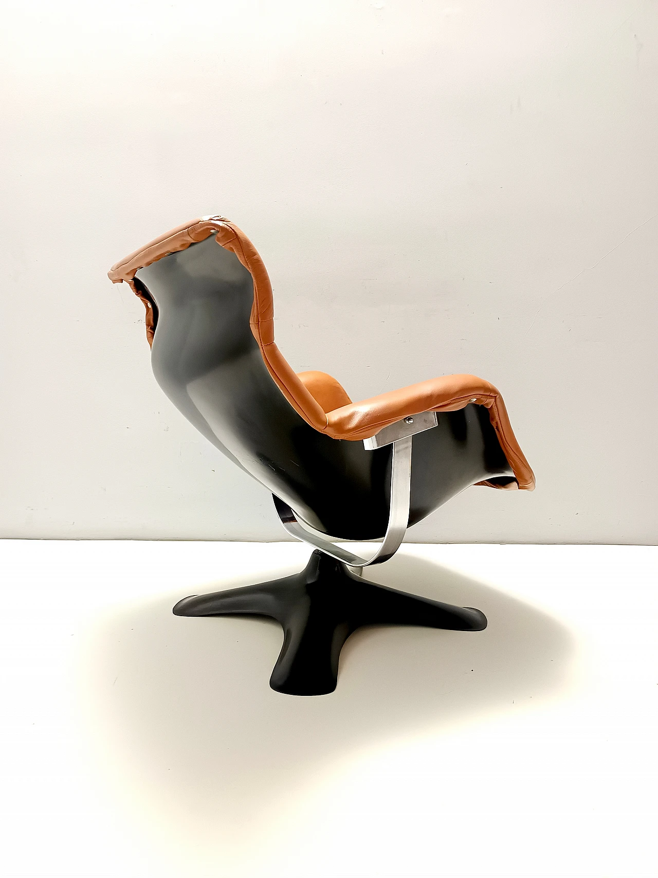 Karuselli leather chair by Yrjö Kukkapuro for Haimi, 1970s 8