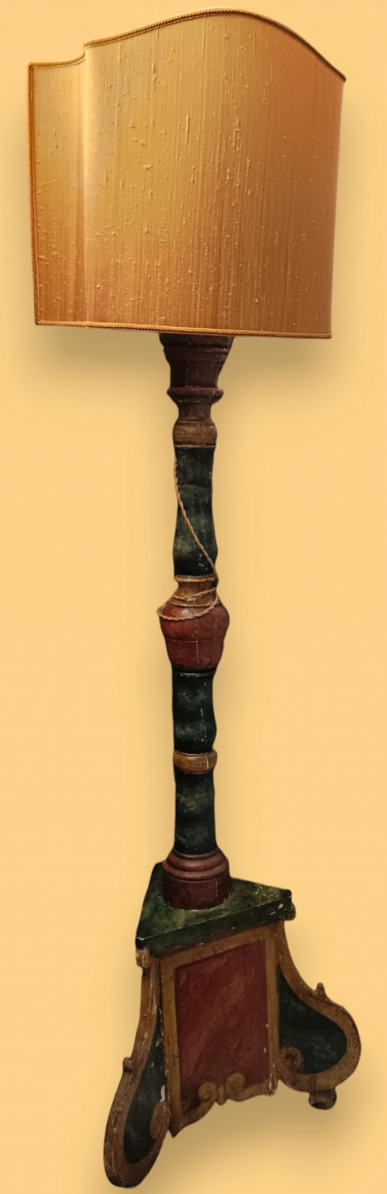 Wooden candlestick, 18th century 4