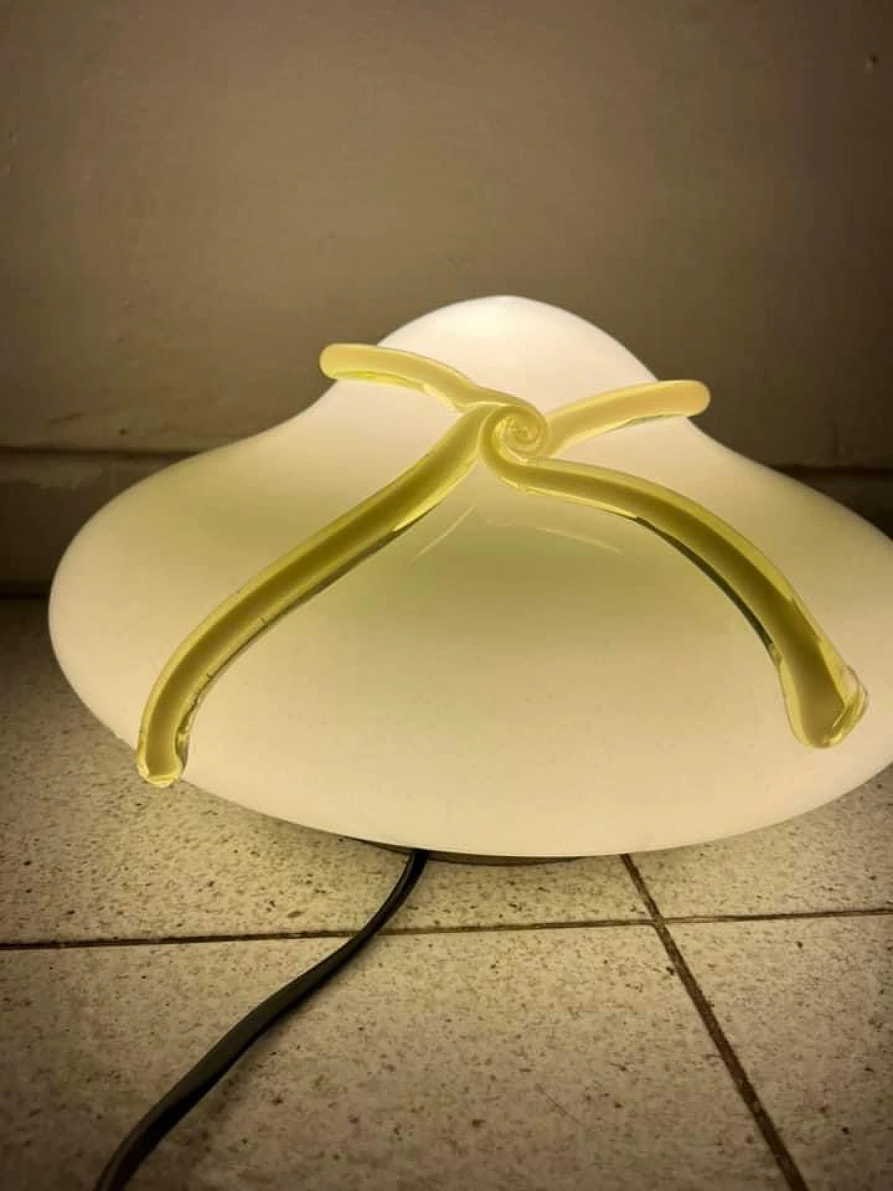 Hat-shaped lamp in Murano glass 4