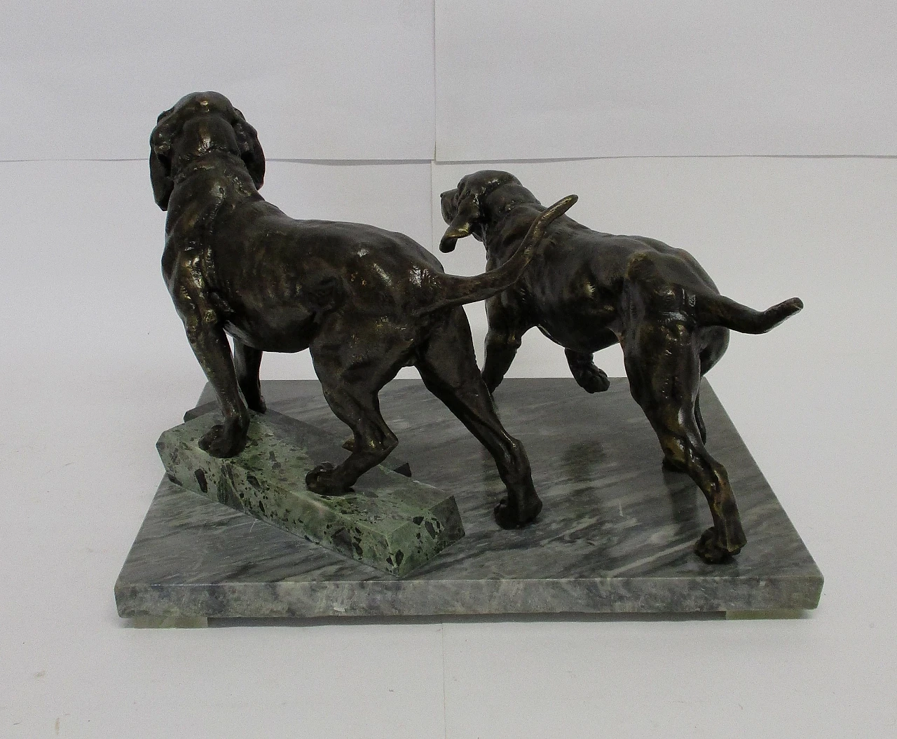 Cani da caccia, scultura in bronzo Deco, primi '900 5