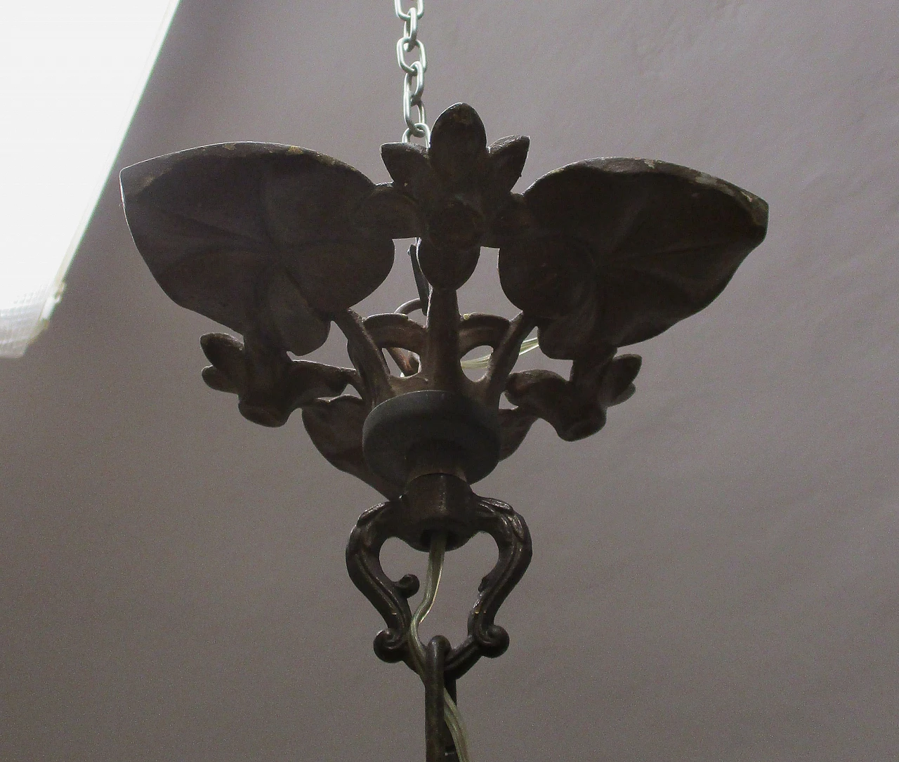 Lampadario Liberty in bronzo dei primi 900 7